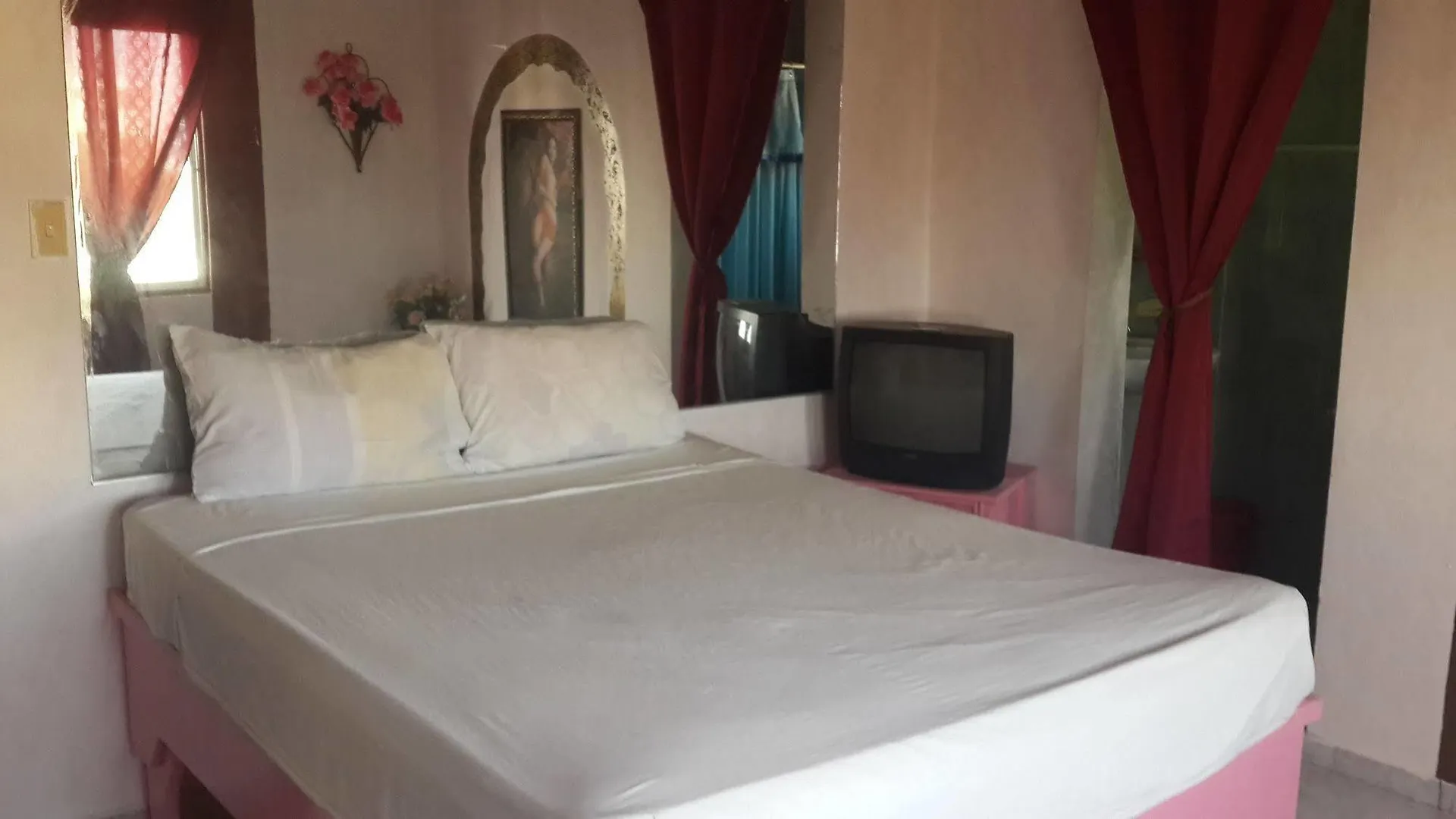Hotel Jose Contreras Santo Domingo